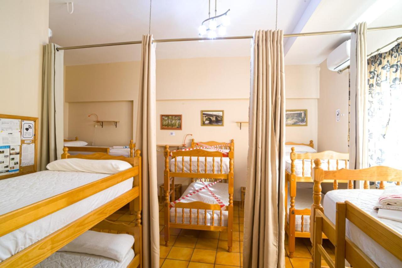 Хостел Albergue De Peregrinos Ultreia Et Suseia Сигуэйро Экстерьер фото